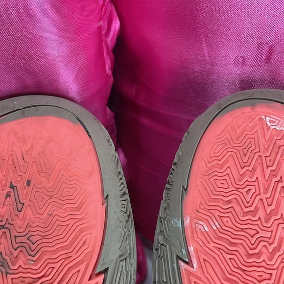 (B)‎ Nike Kyrie Infinity Leopard Print Basketball Shoes Iron Ore Light W, Size 9 - Picture 16 of 16